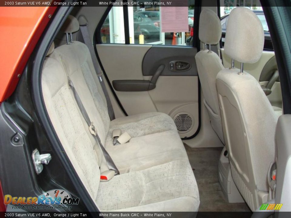 2003 Saturn VUE V6 AWD Orange / Light Tan Photo #15