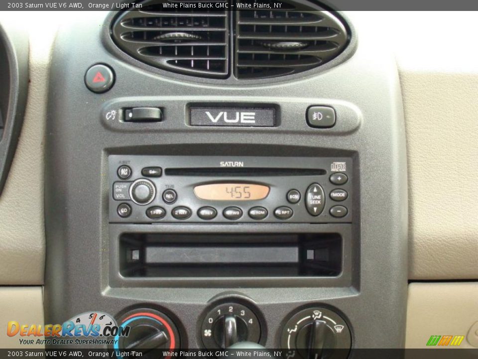 2003 Saturn VUE V6 AWD Orange / Light Tan Photo #18