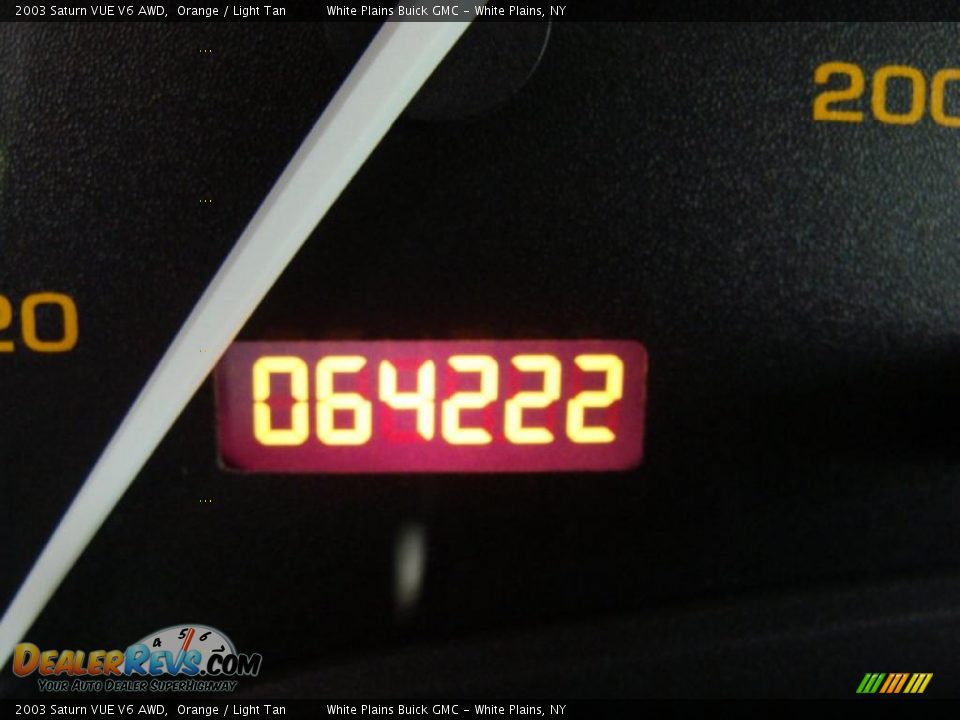 2003 Saturn VUE V6 AWD Orange / Light Tan Photo #24