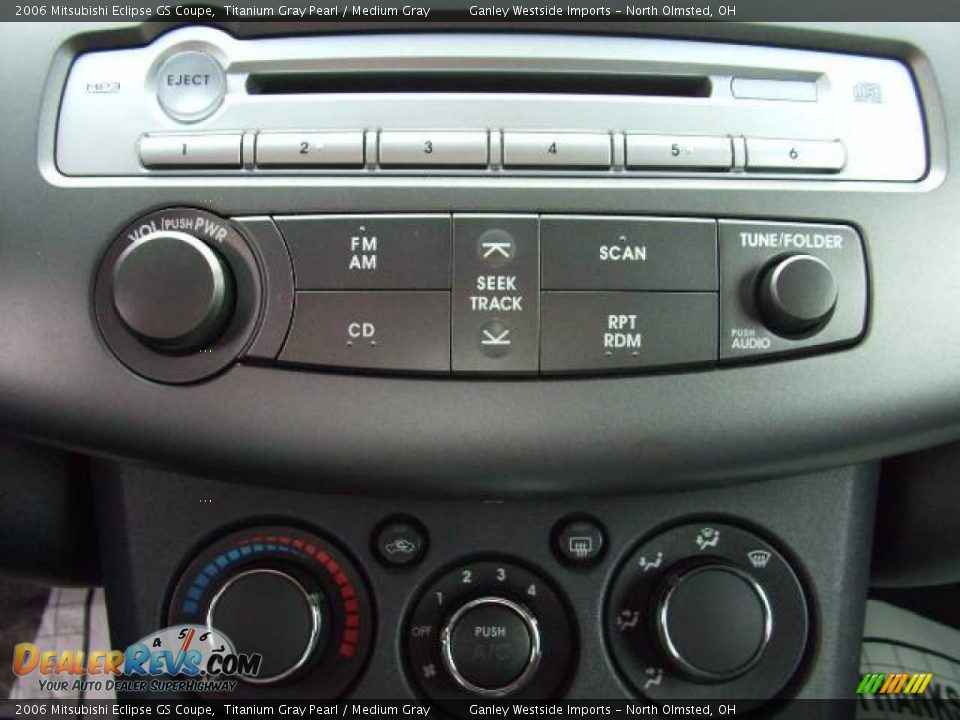 2006 Mitsubishi Eclipse GS Coupe Titanium Gray Pearl / Medium Gray Photo #18