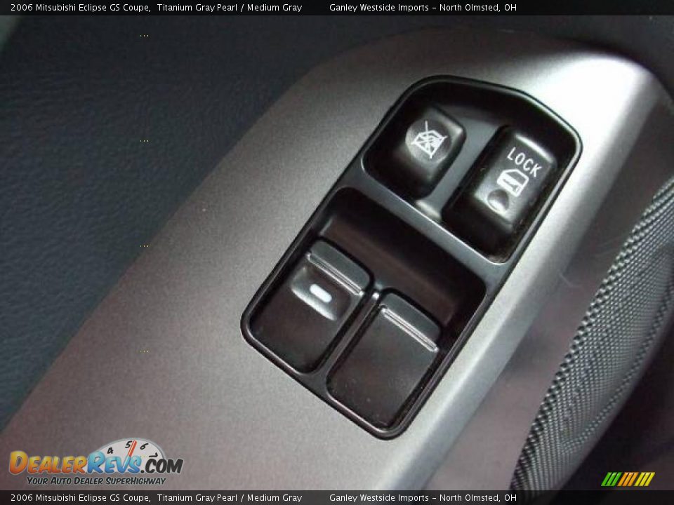 2006 Mitsubishi Eclipse GS Coupe Titanium Gray Pearl / Medium Gray Photo #19