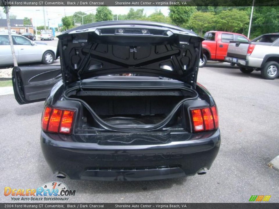 2004 Ford Mustang GT Convertible Black / Dark Charcoal Photo #20
