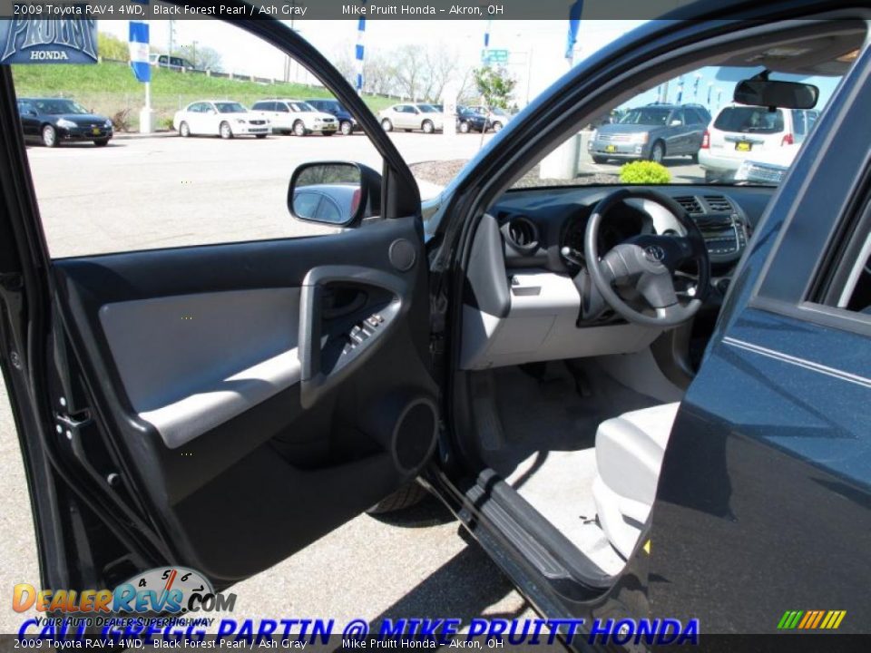 2009 Toyota RAV4 4WD Black Forest Pearl / Ash Gray Photo #10