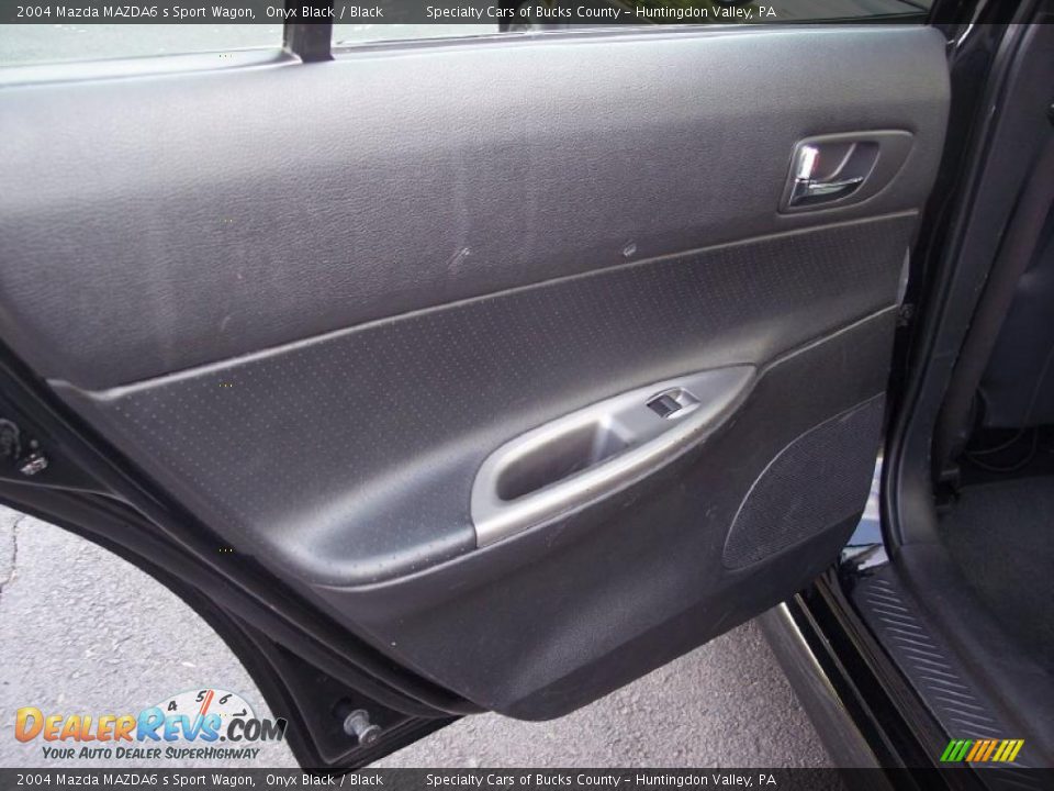 2004 Mazda MAZDA6 s Sport Wagon Onyx Black / Black Photo #30