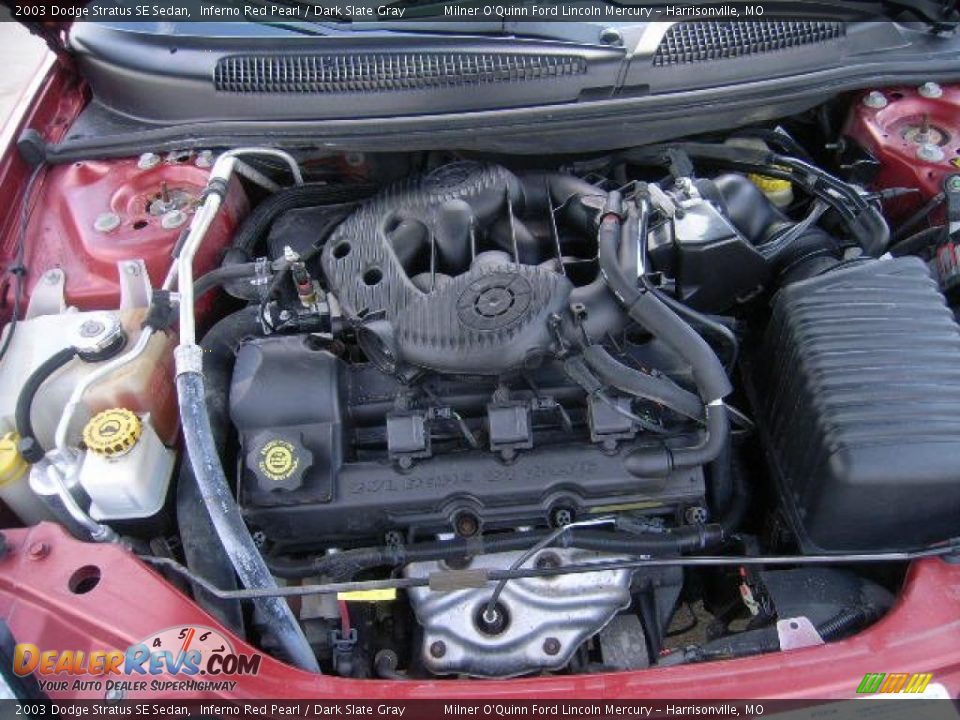 2003 Dodge Stratus SE Sedan Inferno Red Pearl / Dark Slate Gray Photo #24