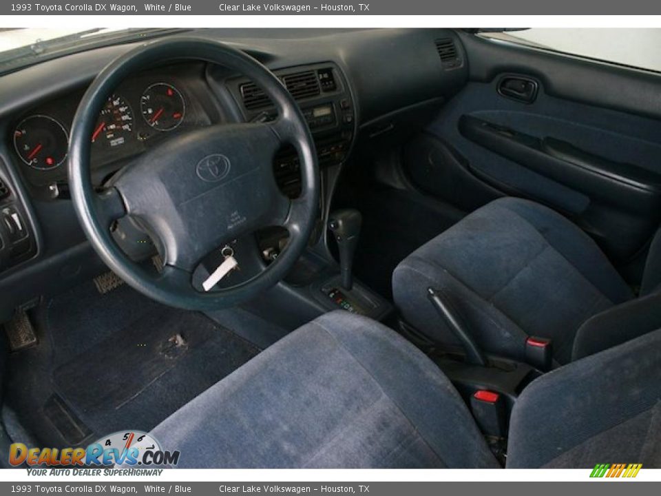 1993 Toyota Corolla DX Wagon White / Blue Photo #20