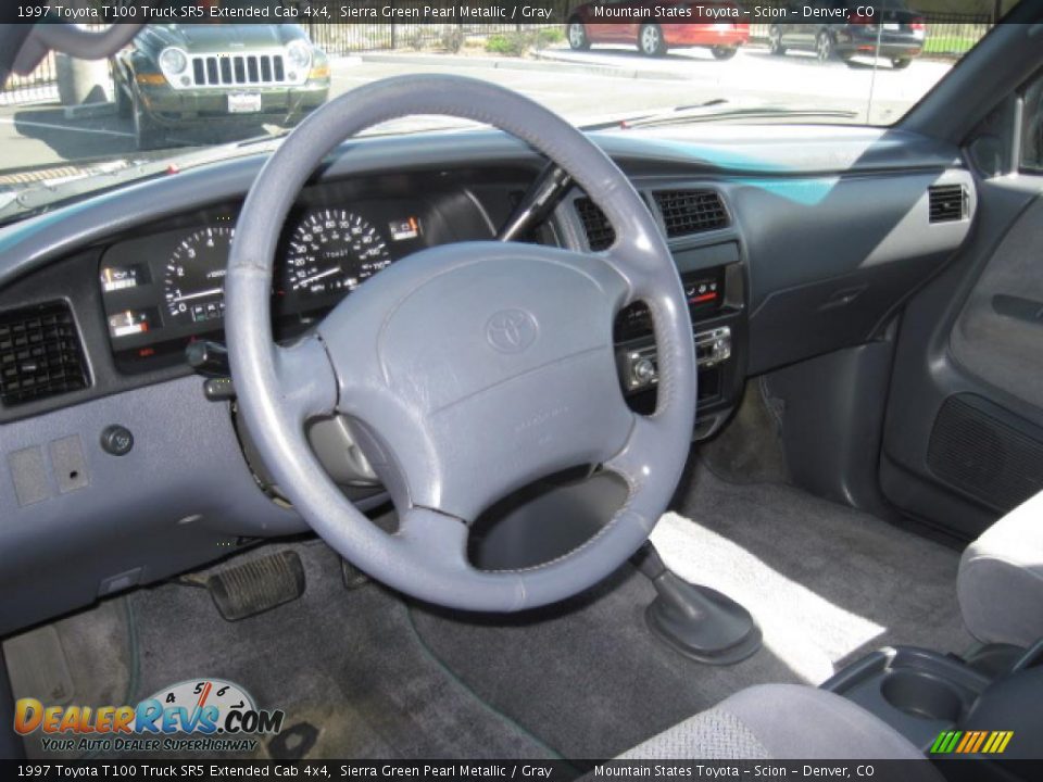 1997 Toyota T100 Truck SR5 Extended Cab 4x4 Sierra Green Pearl Metallic / Gray Photo #14