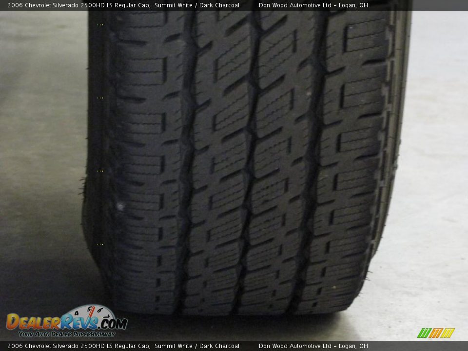 2006 Chevrolet Silverado 2500HD LS Regular Cab Summit White / Dark Charcoal Photo #21