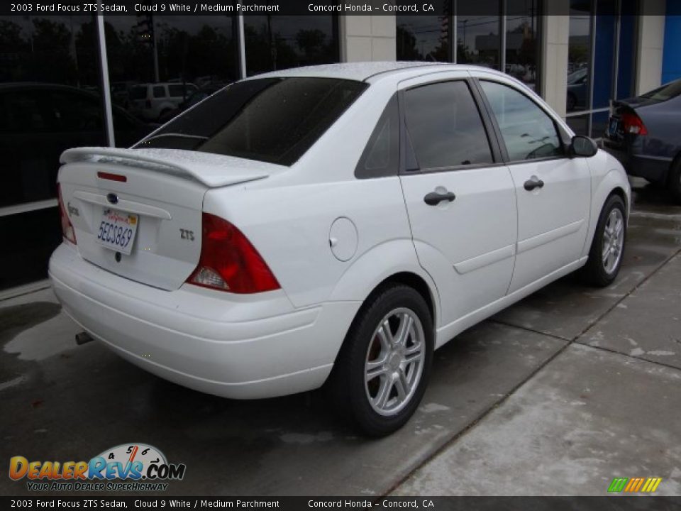 2003 Ford Focus ZTS Sedan Cloud 9 White / Medium Parchment Photo #3