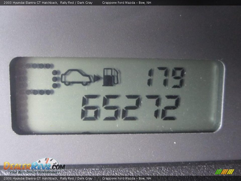 2003 Hyundai Elantra GT Hatchback Rally Red / Dark Gray Photo #12