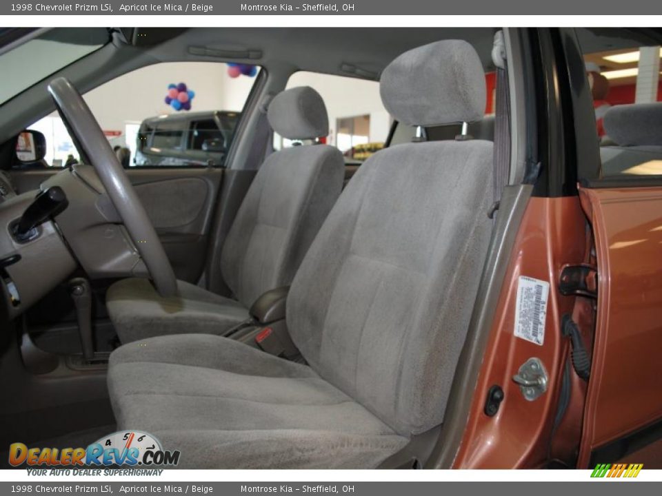 1998 Chevrolet Prizm LSi Apricot Ice Mica / Beige Photo #16