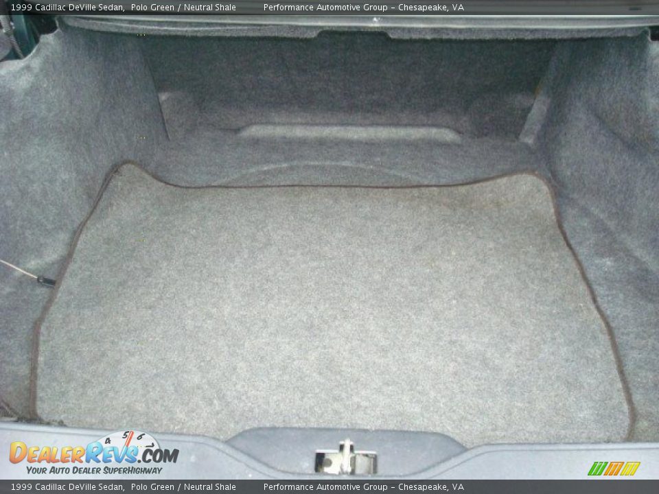 1999 Cadillac DeVille Sedan Polo Green / Neutral Shale Photo #12