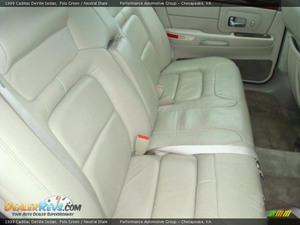 1999 Cadillac DeVille Sedan Polo Green / Neutral Shale Photo #13