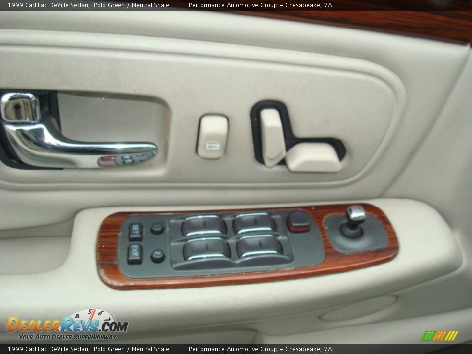 1999 Cadillac DeVille Sedan Polo Green / Neutral Shale Photo #16