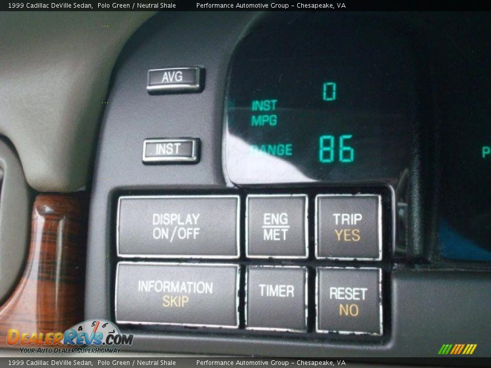 1999 Cadillac DeVille Sedan Polo Green / Neutral Shale Photo #20