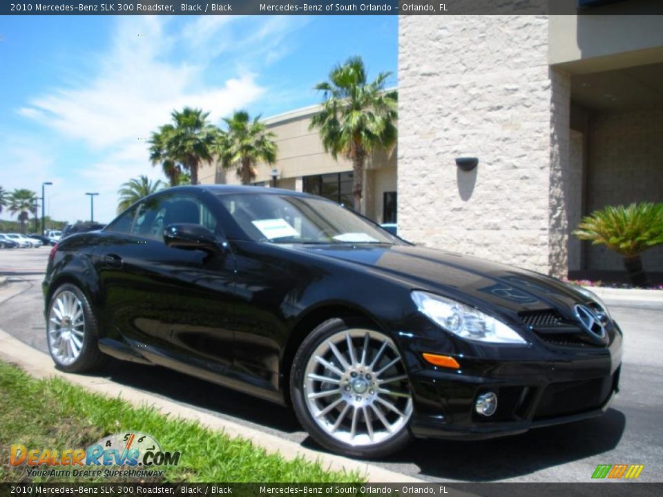 2010 Mercedes-Benz SLK 300 Roadster Black / Black Photo #4