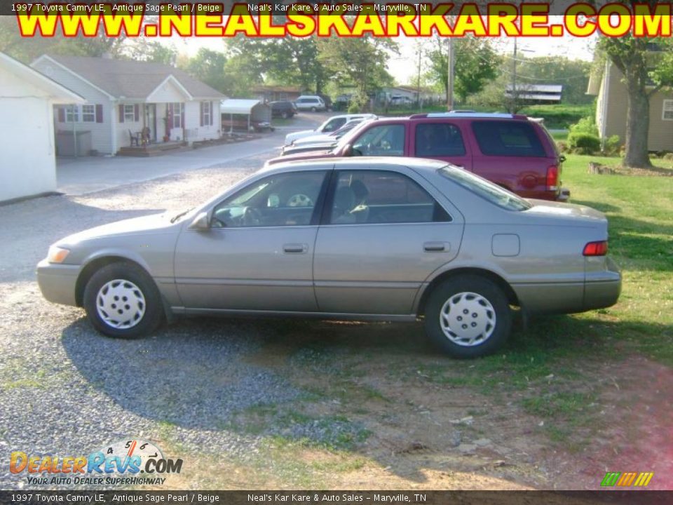 1997 Toyota Camry LE Antique Sage Pearl / Beige Photo #4
