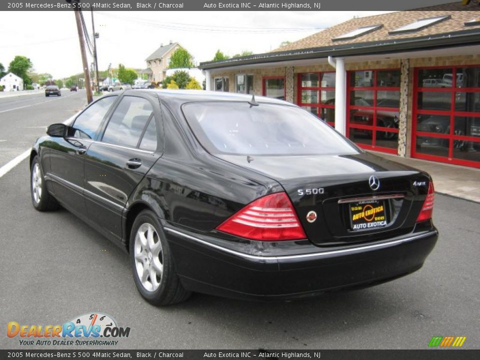 2005 Mercedes-Benz S 500 4Matic Sedan Black / Charcoal Photo #2