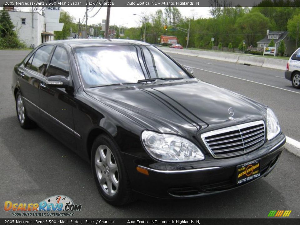 2005 Mercedes-Benz S 500 4Matic Sedan Black / Charcoal Photo #4