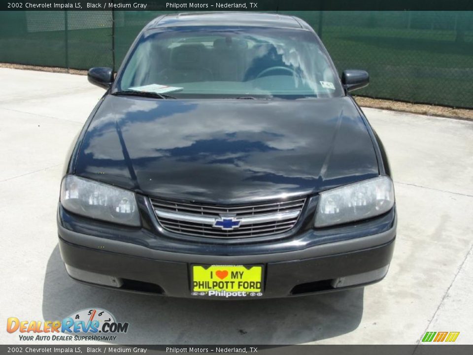 2002 Chevrolet Impala LS Black / Medium Gray Photo #8