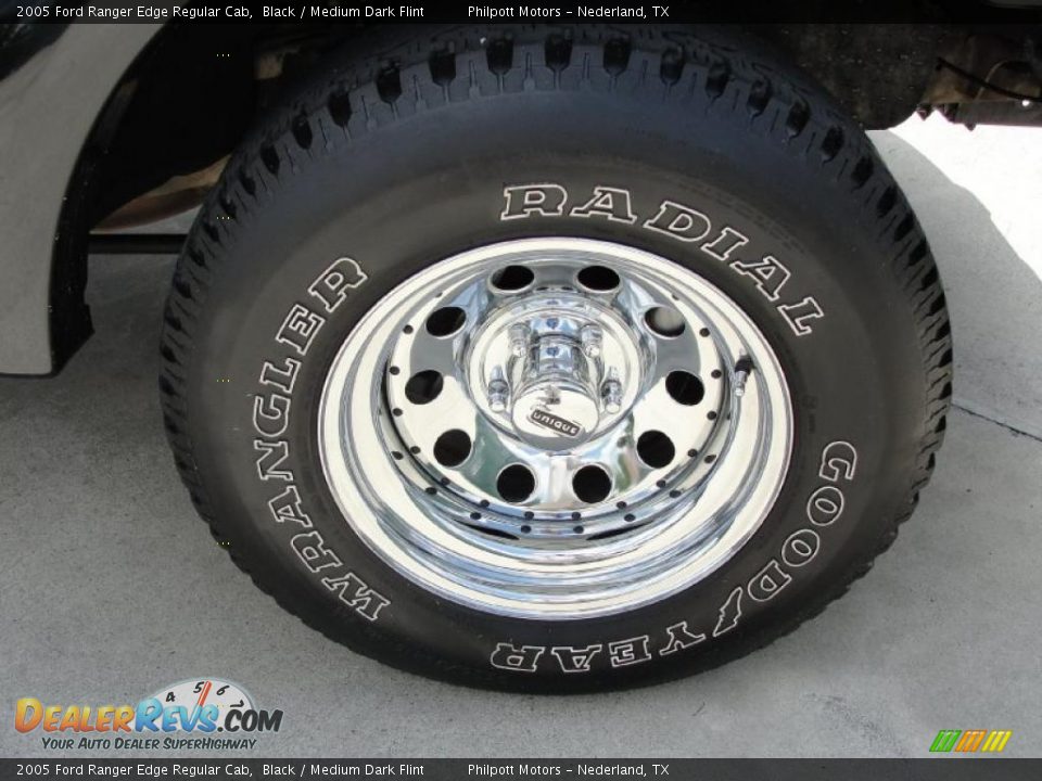 2005 Ford Ranger Edge Regular Cab Black / Medium Dark Flint Photo #17