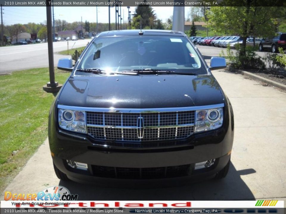 2010 Lincoln MKX AWD Tuxedo Black Metallic / Medium Light Stone Photo #13
