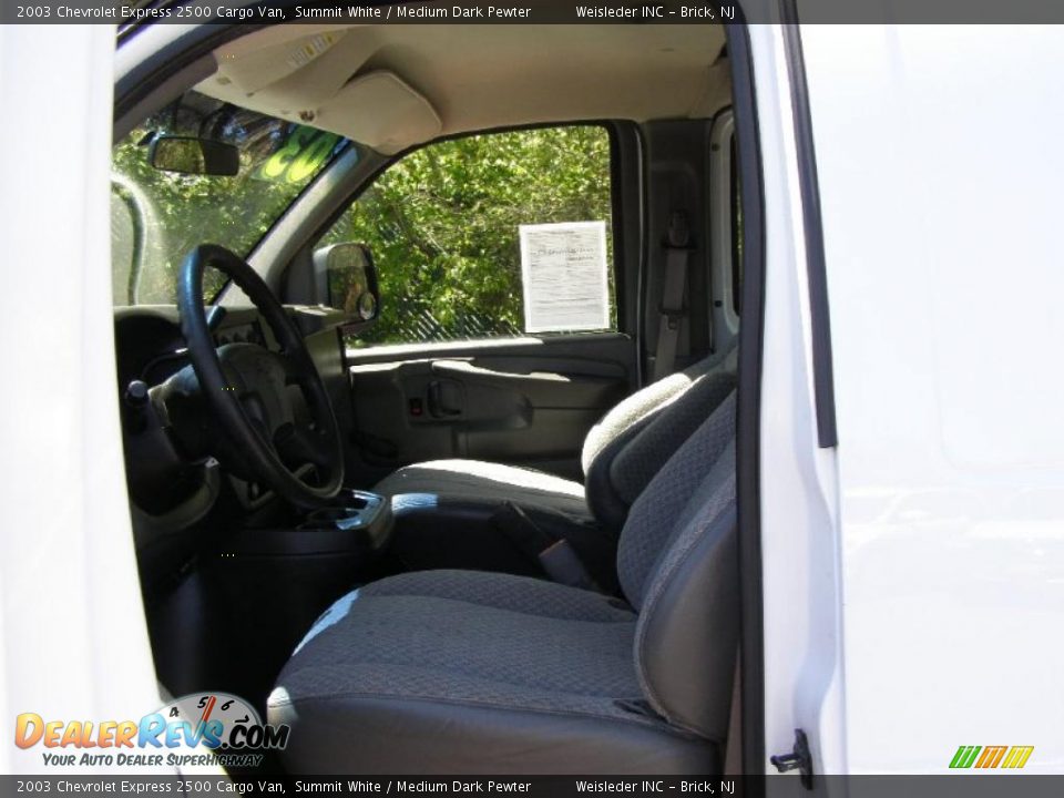 2003 Chevrolet Express 2500 Cargo Van Summit White / Medium Dark Pewter Photo #12