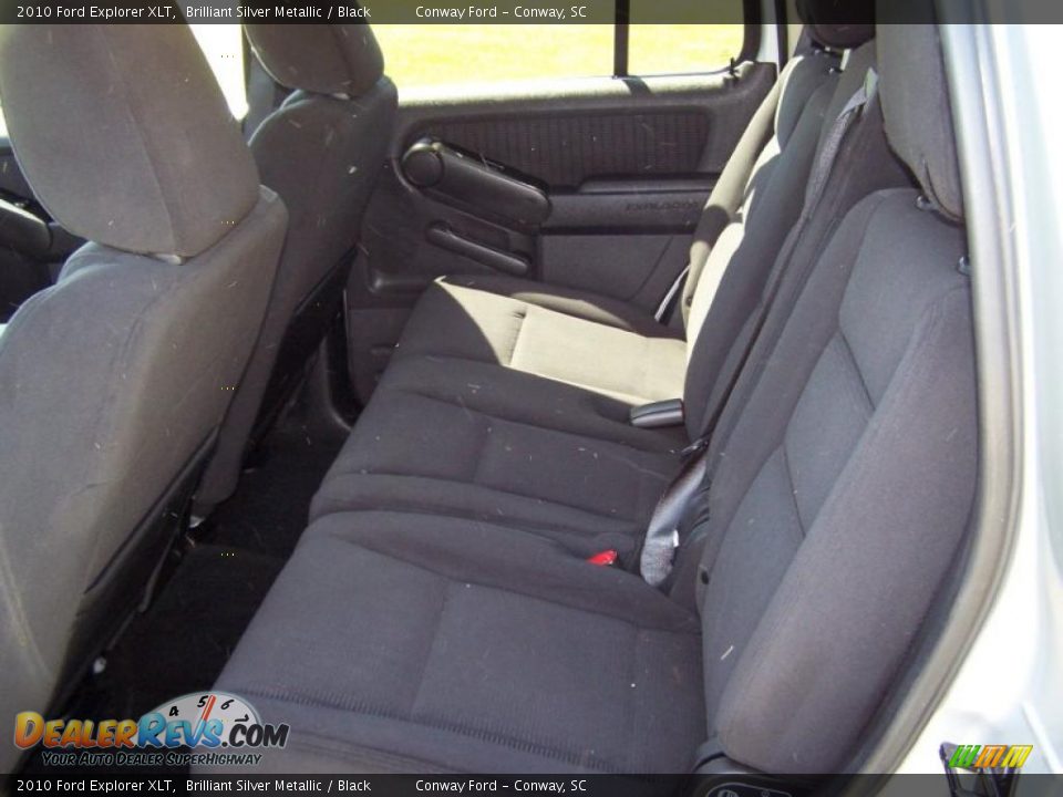 2010 Ford Explorer XLT Brilliant Silver Metallic / Black Photo #17