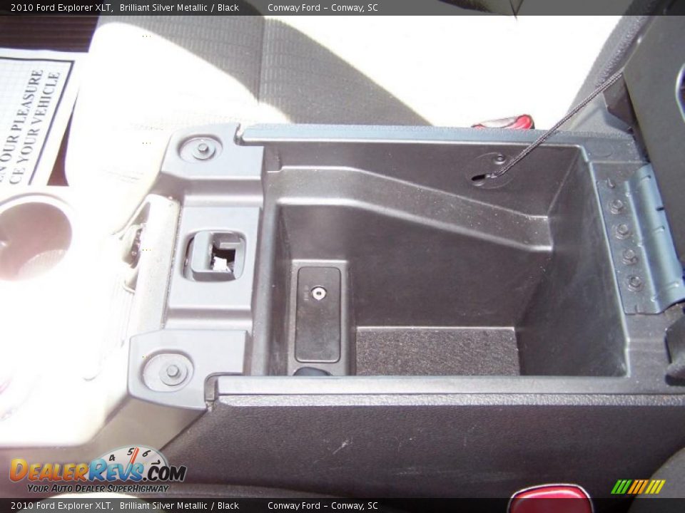 2010 Ford Explorer XLT Brilliant Silver Metallic / Black Photo #22