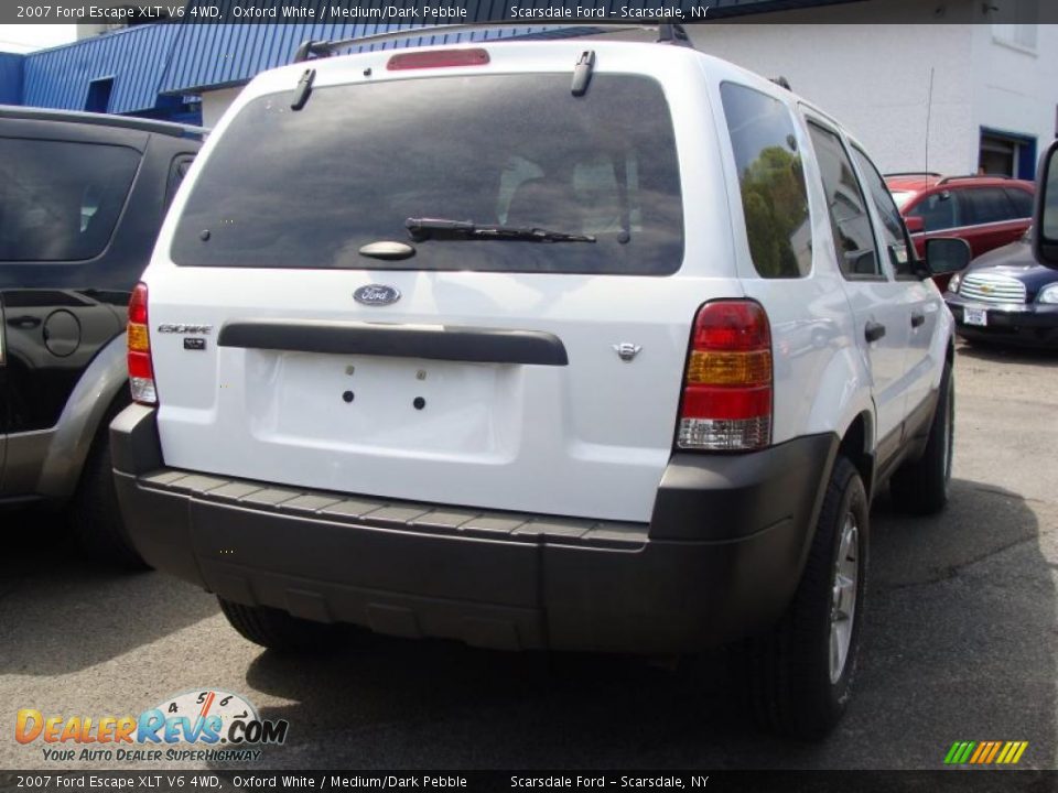 2007 Ford Escape XLT V6 4WD Oxford White / Medium/Dark Pebble Photo #5