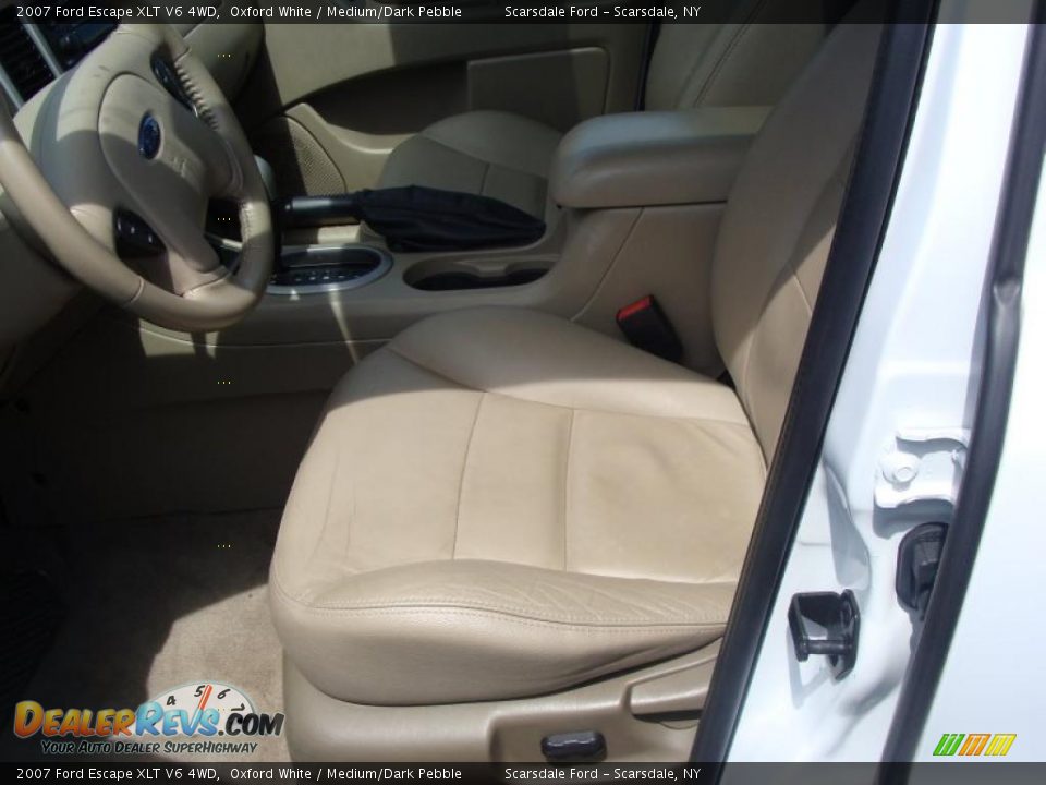 2007 Ford Escape XLT V6 4WD Oxford White / Medium/Dark Pebble Photo #11