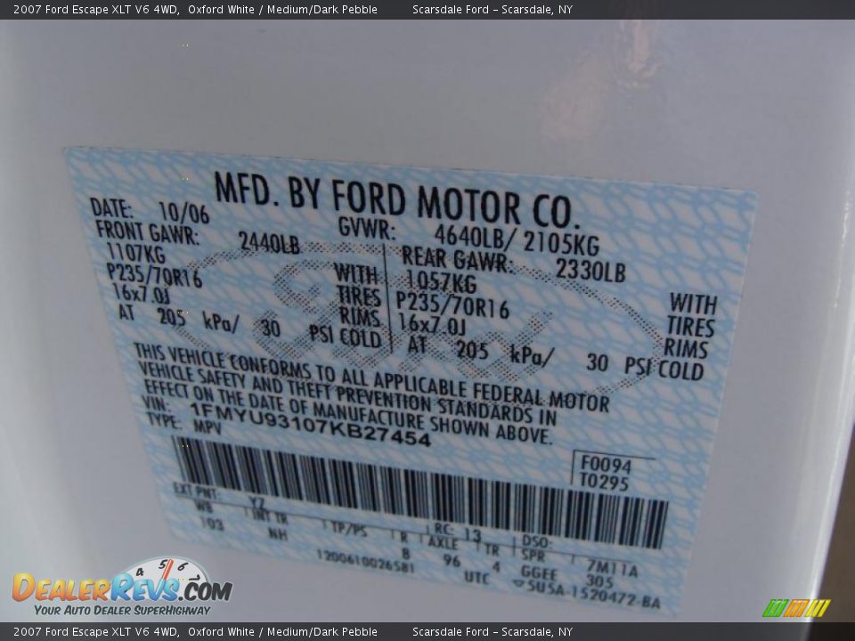 2007 Ford Escape XLT V6 4WD Oxford White / Medium/Dark Pebble Photo #25