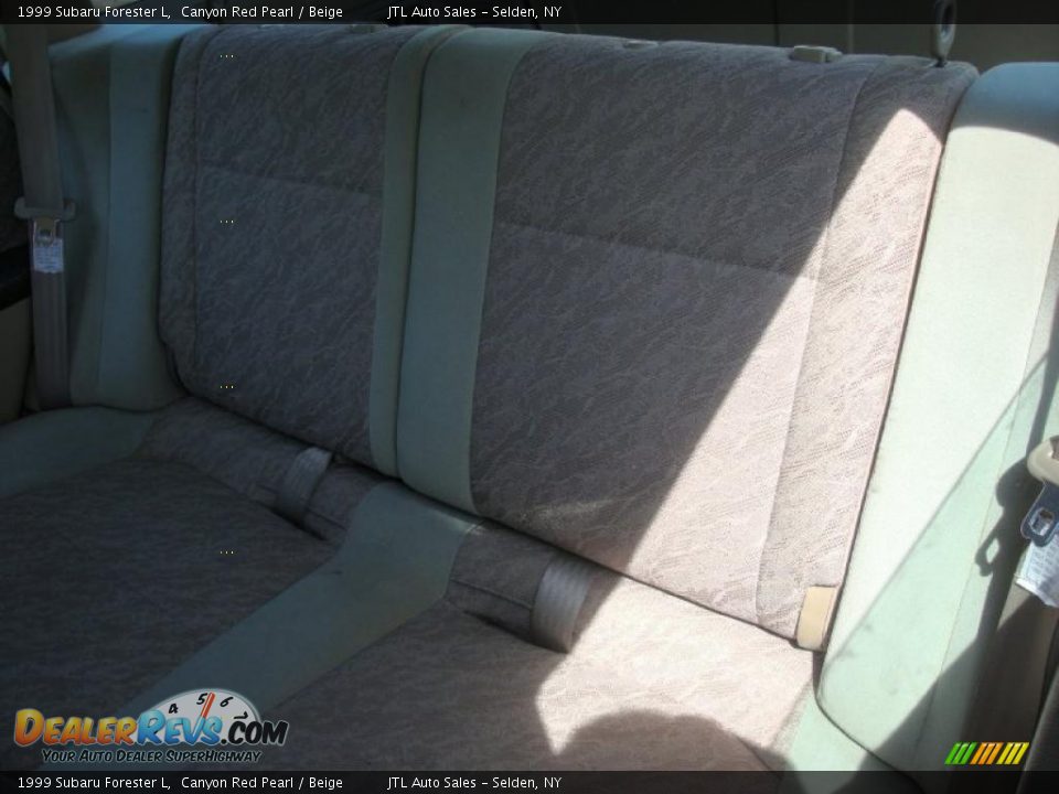 1999 Subaru Forester L Canyon Red Pearl / Beige Photo #16