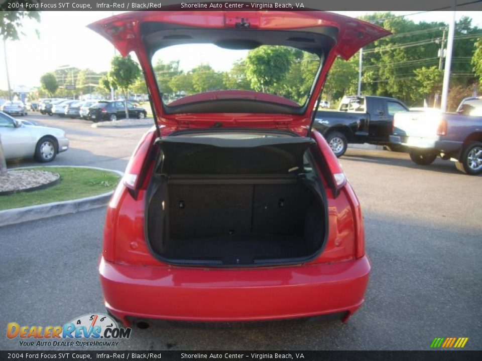2004 Ford Focus SVT Coupe Infra-Red / Black/Red Photo #12
