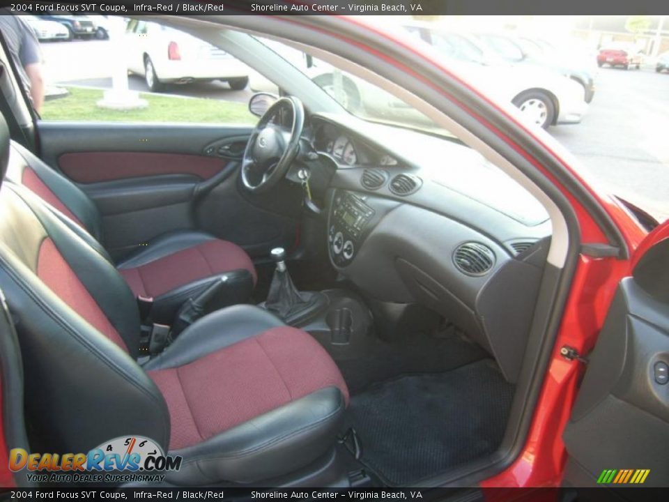 2004 Ford Focus SVT Coupe Infra-Red / Black/Red Photo #15