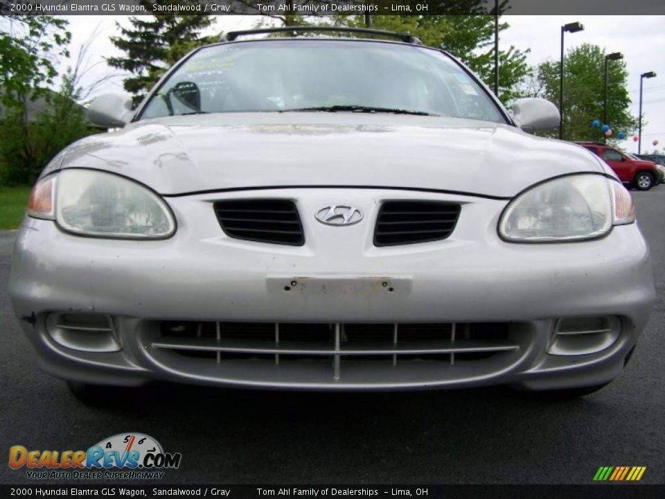 2000 Hyundai Elantra GLS Wagon Sandalwood / Gray Photo #2