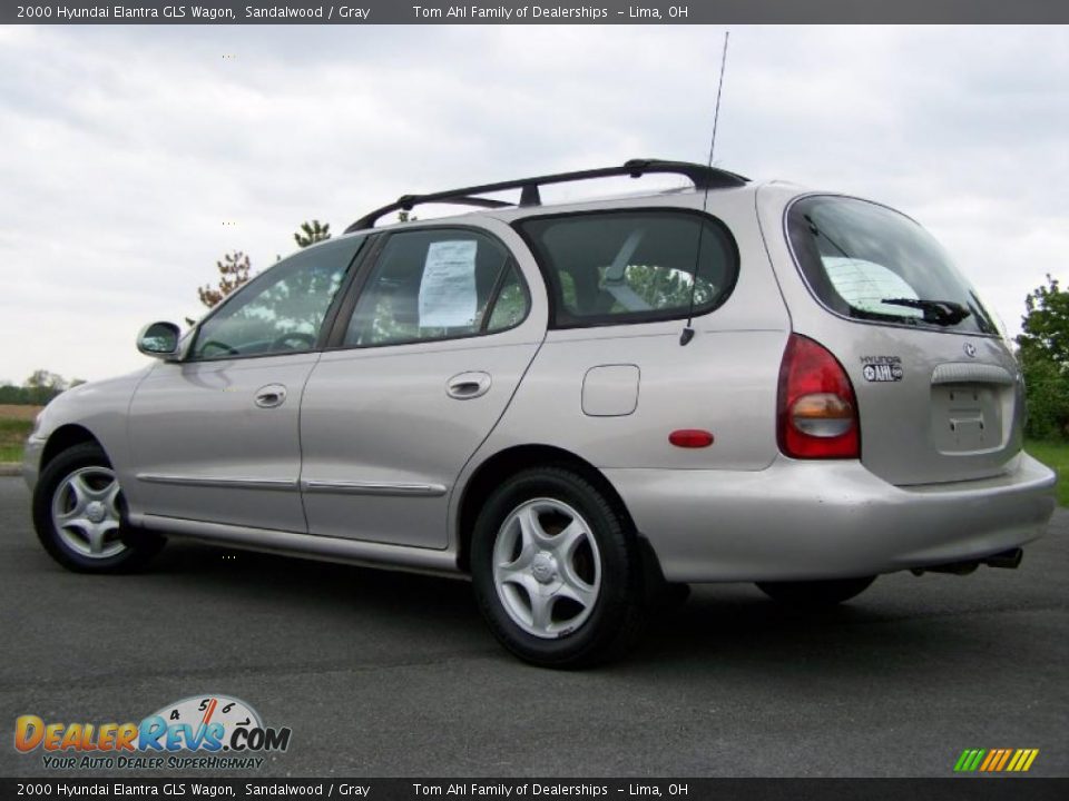 2000 Hyundai Elantra GLS Wagon Sandalwood / Gray Photo #3