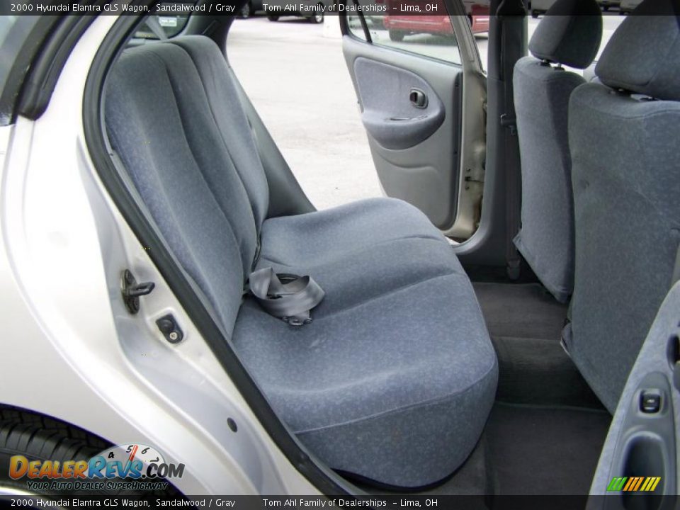 2000 Hyundai Elantra GLS Wagon Sandalwood / Gray Photo #11