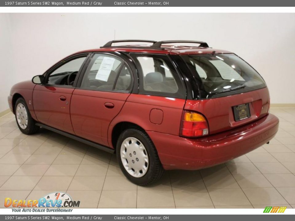 1997 Saturn S Series SW2 Wagon Medium Red / Gray Photo #5