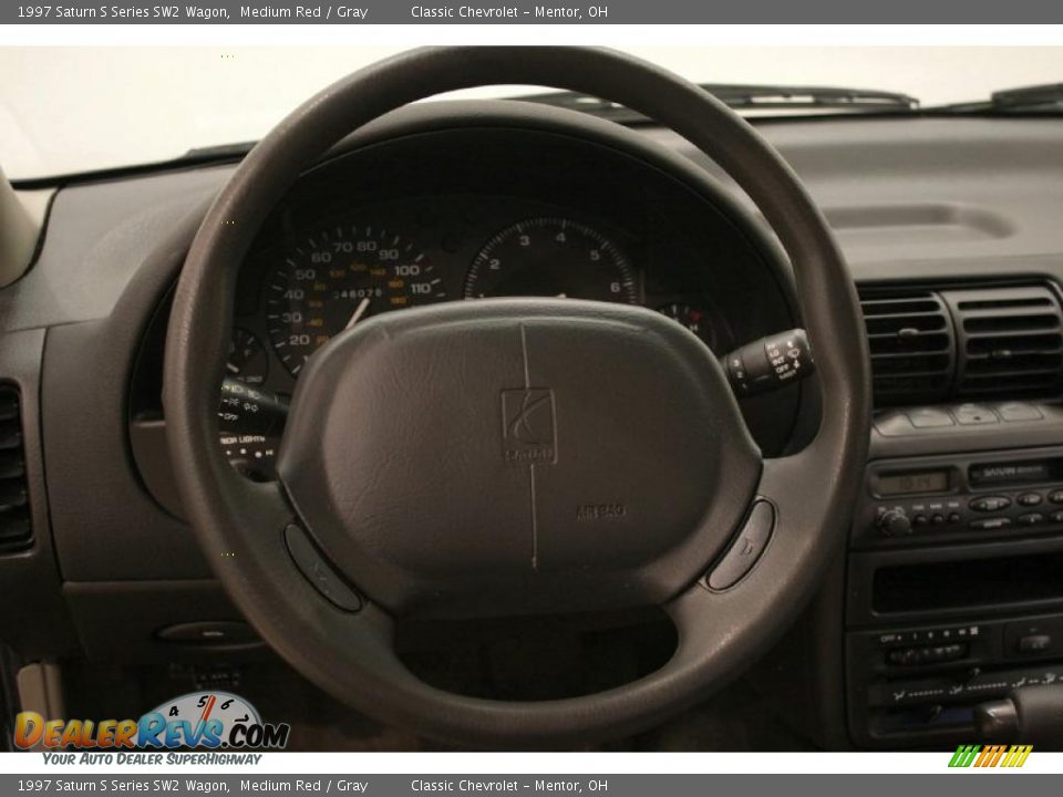 1997 Saturn S Series SW2 Wagon Medium Red / Gray Photo #10