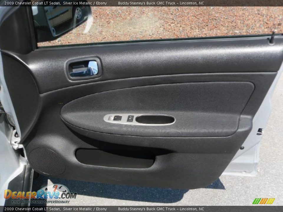 2009 Chevrolet Cobalt LT Sedan Silver Ice Metallic / Ebony Photo #19