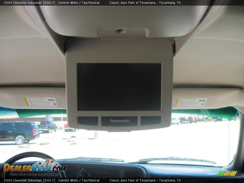 2004 Chevrolet Suburban 1500 LT Summit White / Tan/Neutral Photo #12