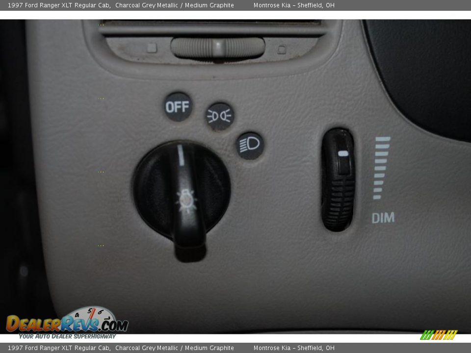 1997 Ford Ranger XLT Regular Cab Charcoal Grey Metallic / Medium Graphite Photo #24