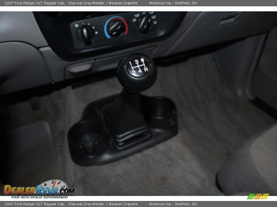 1997 Ford Ranger XLT Regular Cab Charcoal Grey Metallic / Medium Graphite Photo #31
