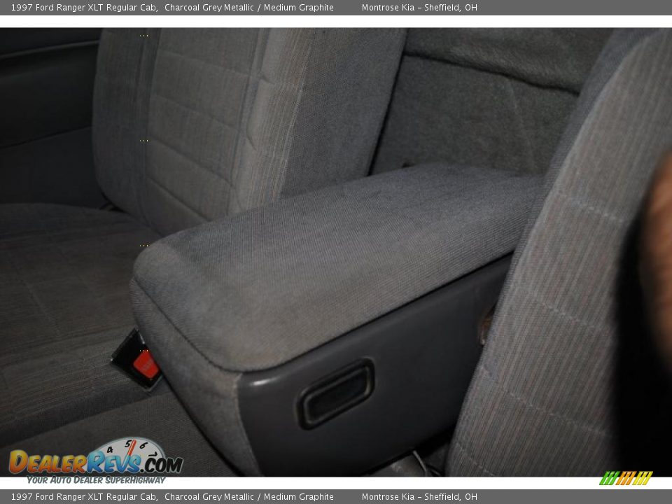 1997 Ford Ranger XLT Regular Cab Charcoal Grey Metallic / Medium Graphite Photo #32