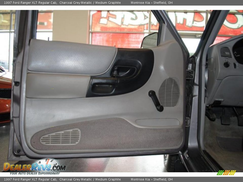 1997 Ford Ranger XLT Regular Cab Charcoal Grey Metallic / Medium Graphite Photo #34