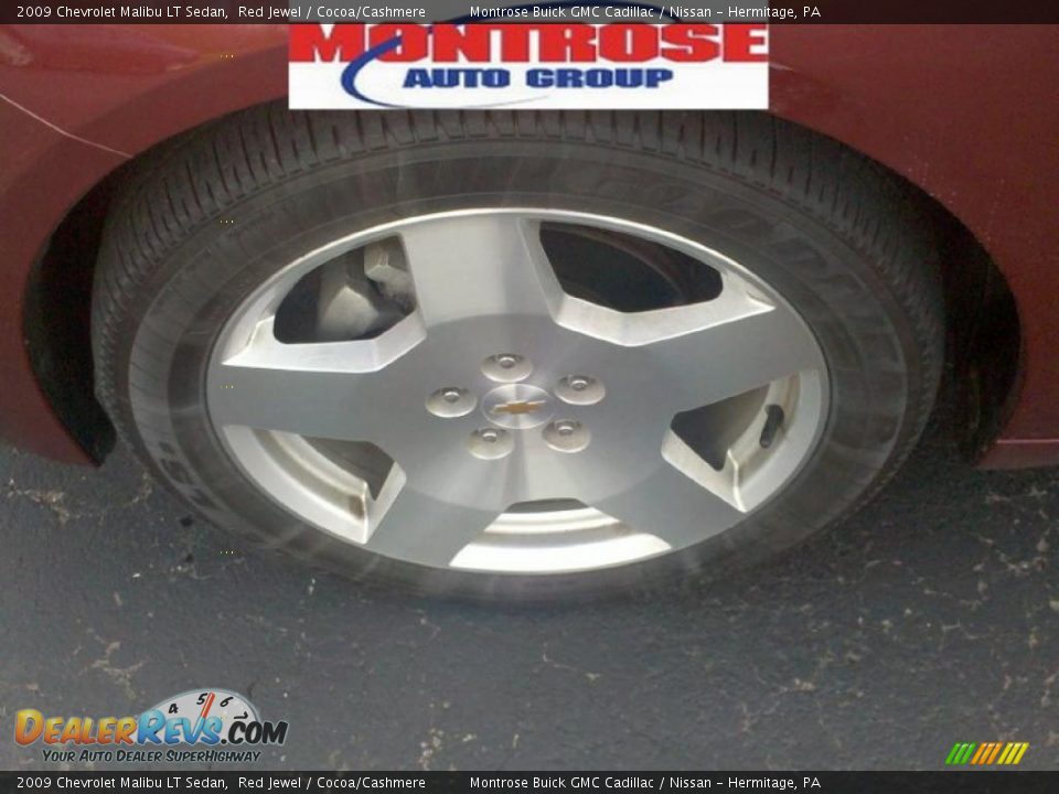 2009 Chevrolet Malibu LT Sedan Red Jewel / Cocoa/Cashmere Photo #17