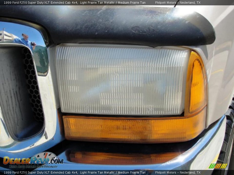 1999 Ford F250 Super Duty XLT Extended Cab 4x4 Light Prairie Tan Metallic / Medium Prairie Tan Photo #10