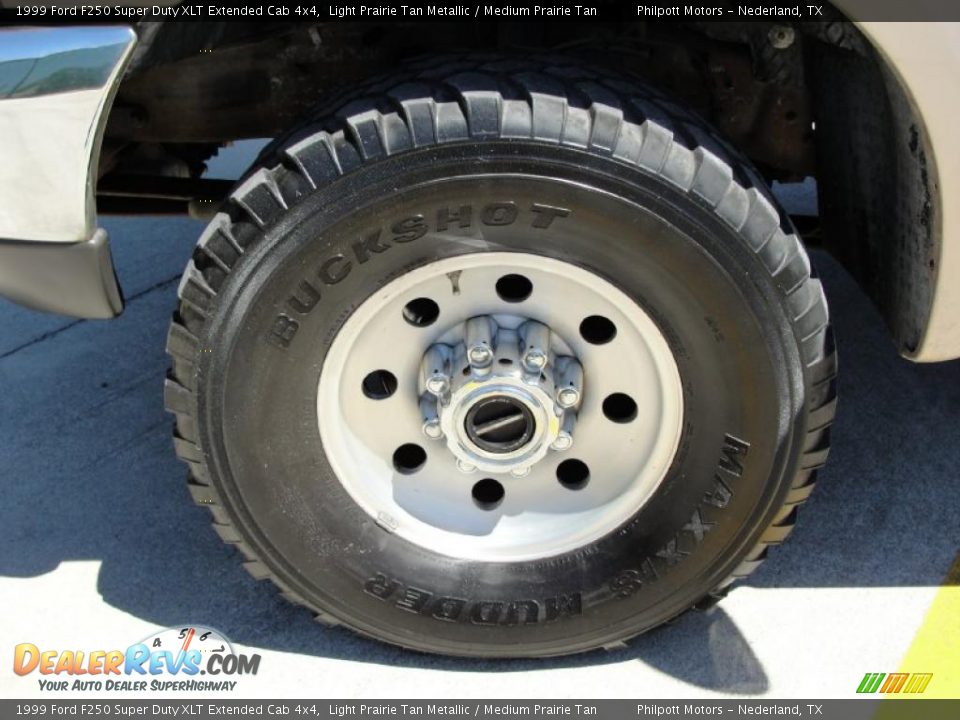 1999 Ford F250 Super Duty XLT Extended Cab 4x4 Light Prairie Tan Metallic / Medium Prairie Tan Photo #12