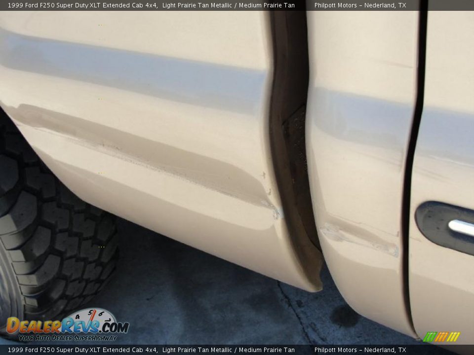 1999 Ford F250 Super Duty XLT Extended Cab 4x4 Light Prairie Tan Metallic / Medium Prairie Tan Photo #18